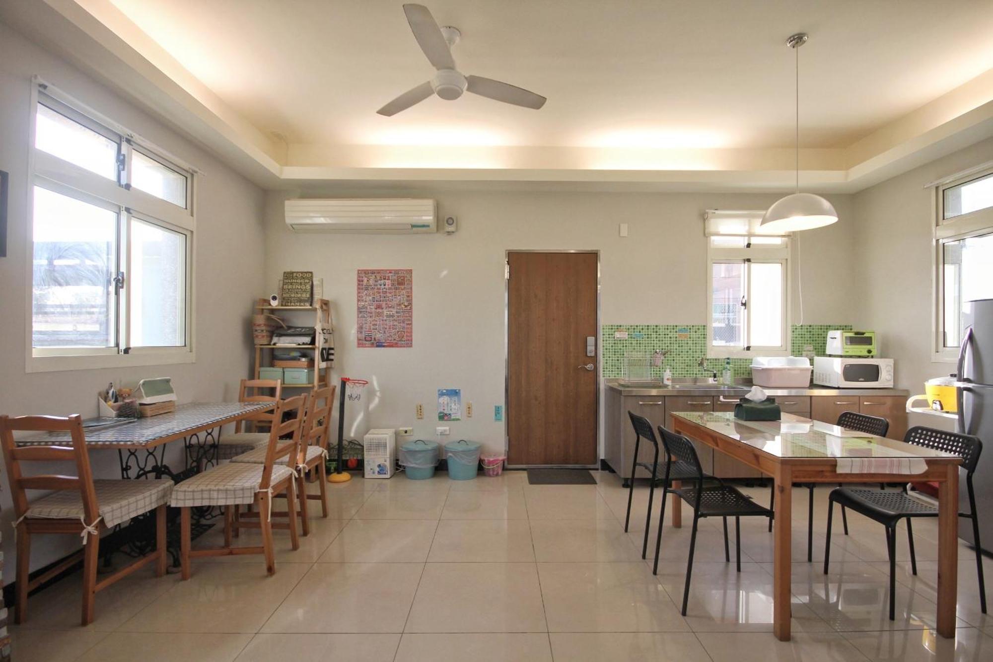 Happy Tree Hostel Jinning Экстерьер фото