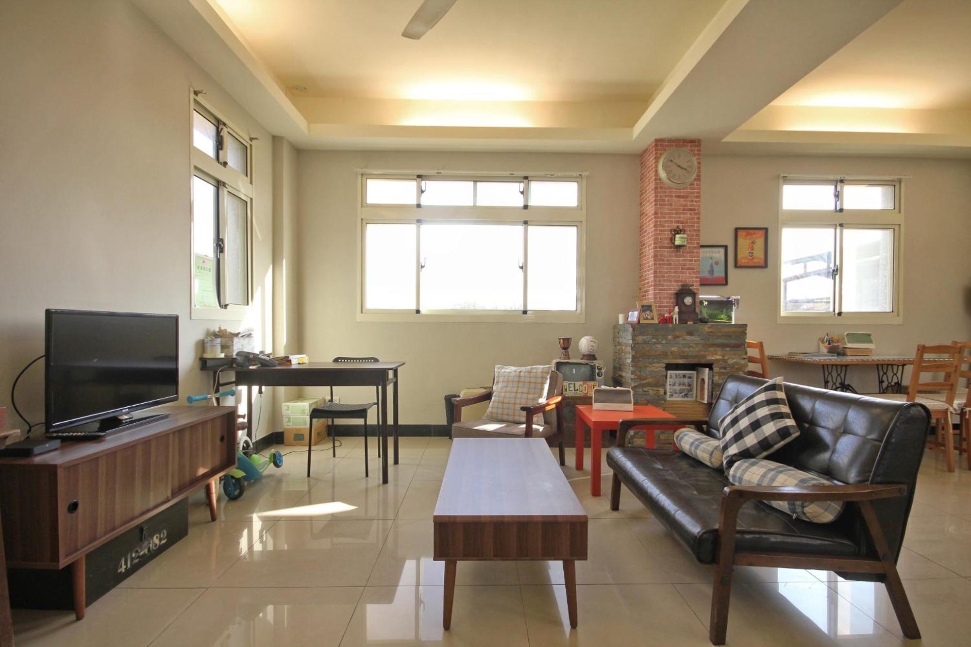 Happy Tree Hostel Jinning Экстерьер фото